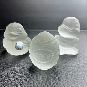 Goebel Frosted Art Glass Duck Figurines Paperweights 1979‎ Egg Easter Set of 3